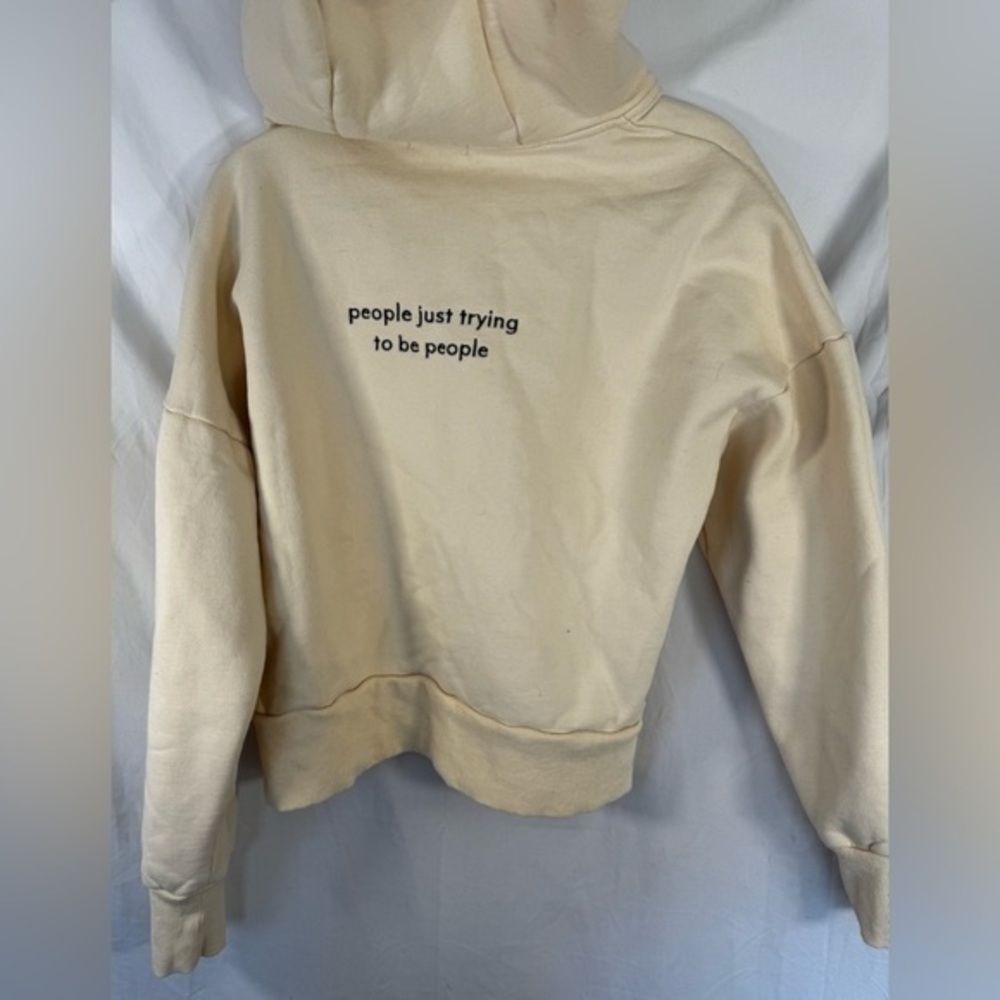 Achoo “People just trying to be people” Sweatshirt Size M